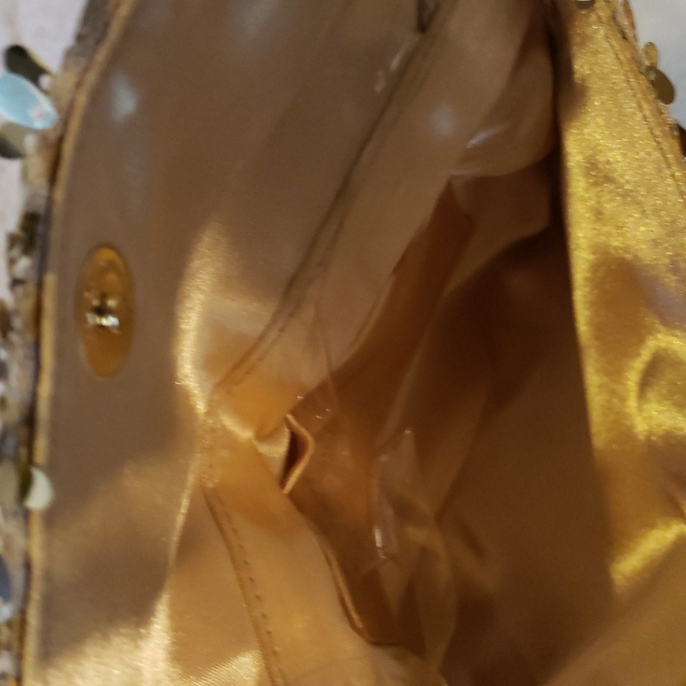 Ladies sequins purse - Picture 3 of 3